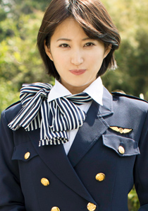2020年4月24日発売♥宮崎華帆「美ボディお姉さん」の作品紹介&サンプル動画♥